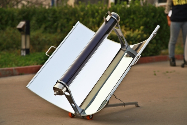 Parabolic Basket and Tin Can Solar Cooker