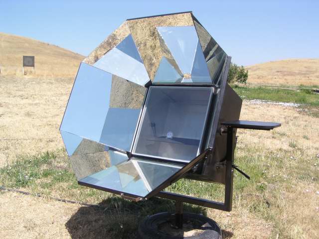 Les McEvers Homemade Solar Oven 4