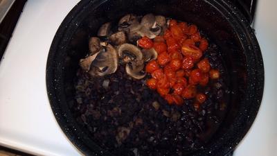 Black bean, mushroom and tomato delight