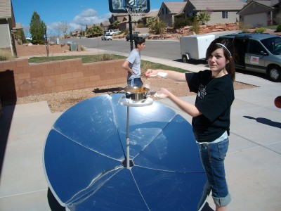 parabolic solar cooker