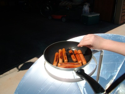 parabolic solar cooker