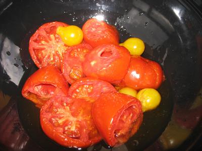 (lightly) Cooked tomatoes in the Hot Pot 