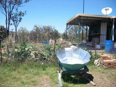 Parabolic cooker made with printer plates