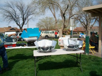 parabolic solar cooker